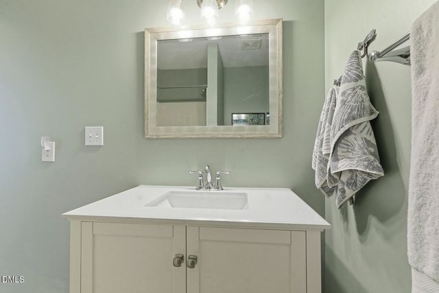 1210 Cranebridge Place, Chapel Hill, NC 27517