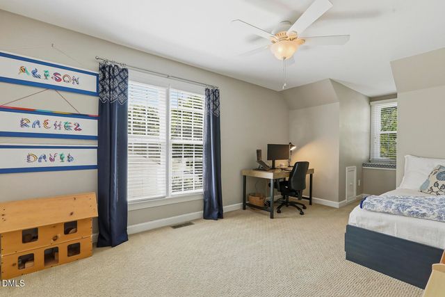 1210 Cranebridge Place, Chapel Hill, NC 27517