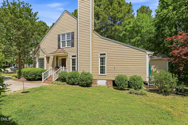 1210 Cranebridge Place, Chapel Hill, NC 27517