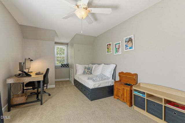 1210 Cranebridge Place, Chapel Hill, NC 27517