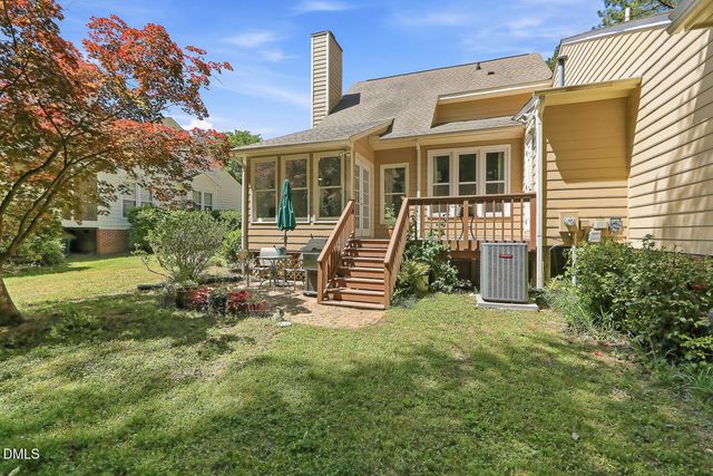 1210 Cranebridge Place, Chapel Hill, NC 27517