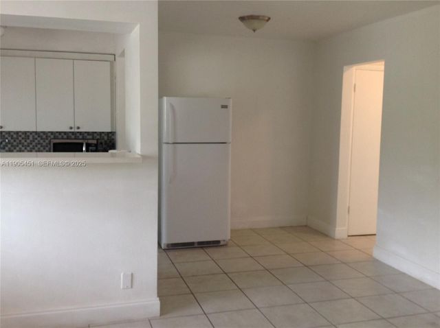 1816 Mckinley Street 12A, Hollywood, FL 33020
