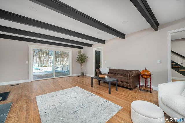 34 Lindencrest Drive, Danbury, CT 06811