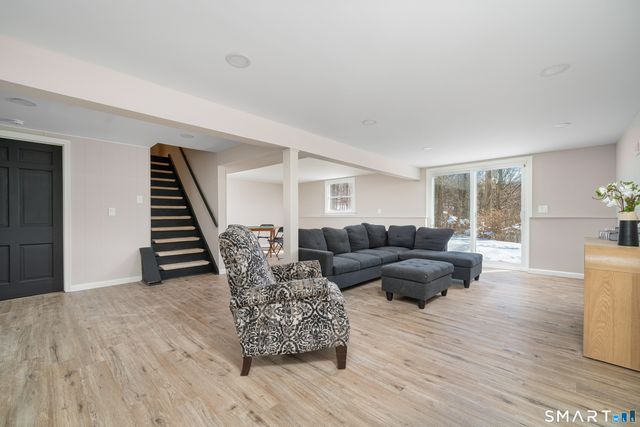 34 Lindencrest Drive, Danbury, CT 06811