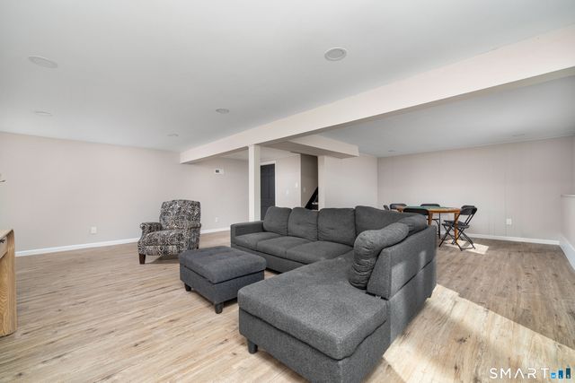 34 Lindencrest Drive, Danbury, CT 06811