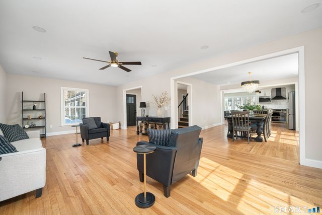 34 Lindencrest Drive, Danbury, CT 06811