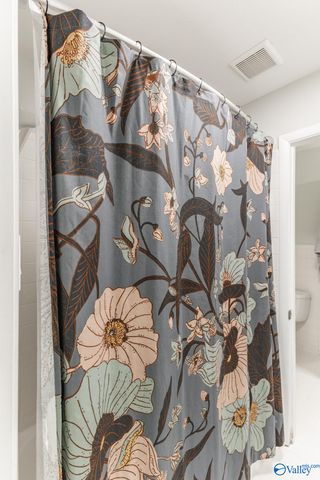 1115 Mckinley Avenue NE, Huntsville, AL 35801