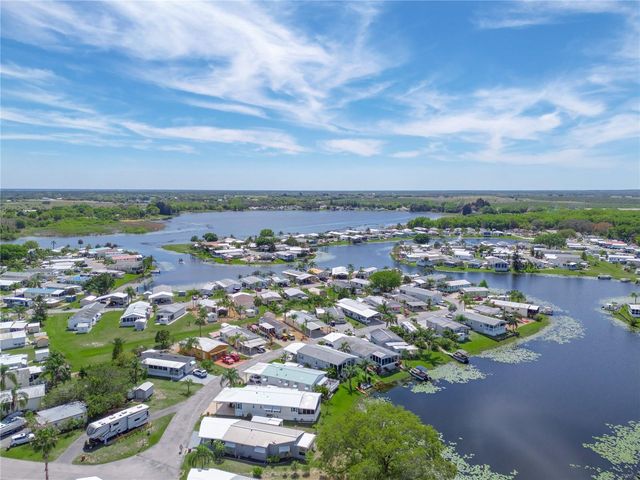 98 SILVERSIDES STREET, Lake Wales, FL 33898