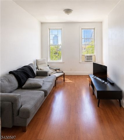 143 Hopkins Ave, Jersey City, NJ 07306