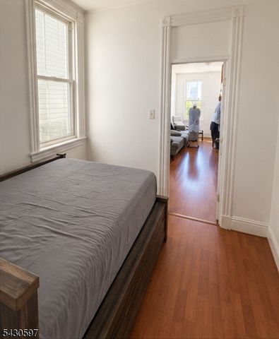 143 Hopkins Ave, Jersey City, NJ 07306