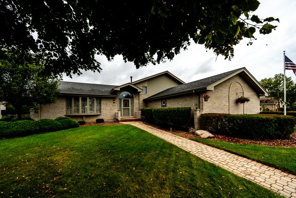 10708 Willow Avenue, Mokena, IL 60448 — exterior
