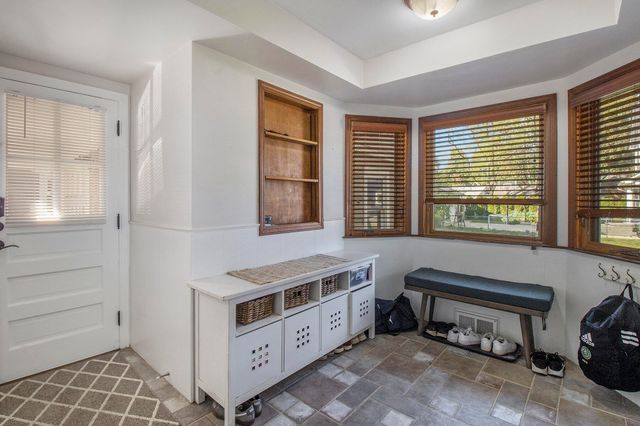 919 E Lincoln Avenue, Royal Oak City, MI 48067