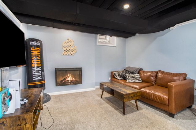 919 E Lincoln Avenue, Royal Oak City, MI 48067