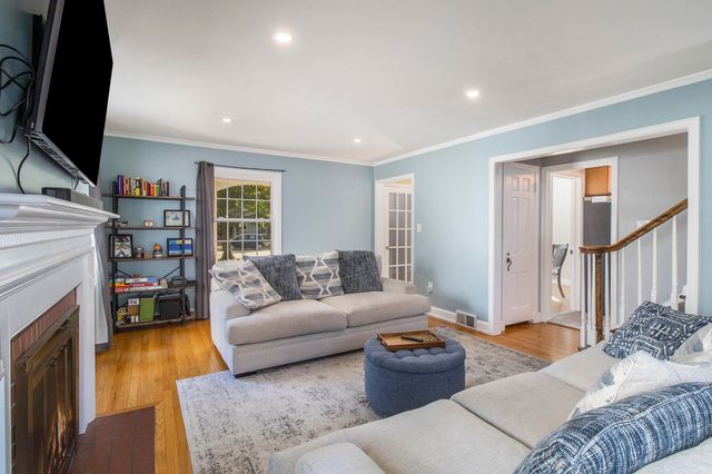 919 E Lincoln Avenue, Royal Oak City, MI 48067