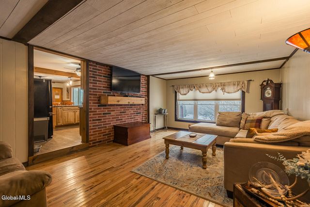 1302 County Highway 107, Perth, NY 12070