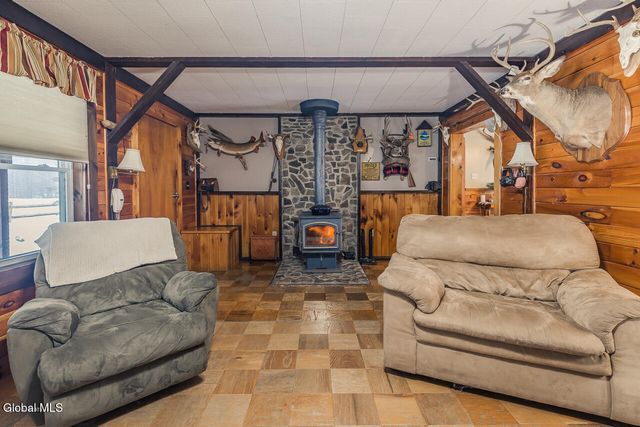 1302 County Highway 107, Perth, NY 12070