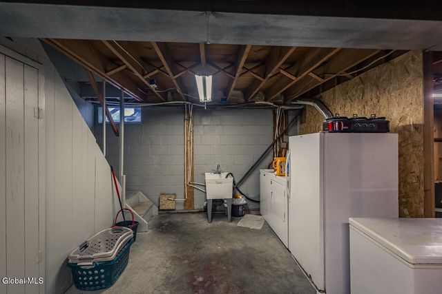 1302 County Highway 107, Perth, NY 12070