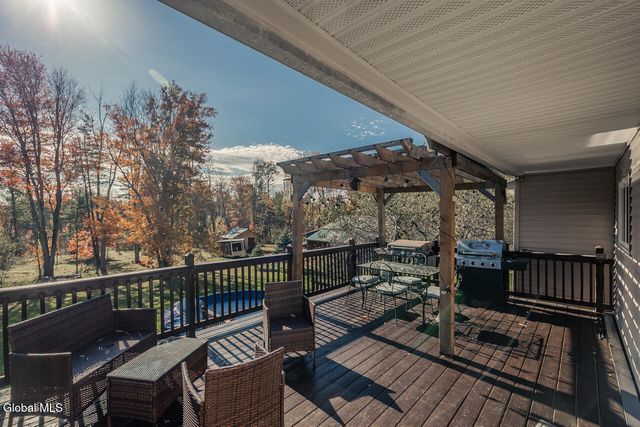 1302 County Highway 107, Perth, NY 12070