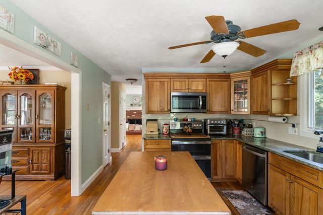145 Cranberry Drive, Halifax, MA 02338