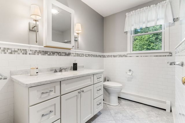 145 Cranberry Drive, Halifax, MA 02338
