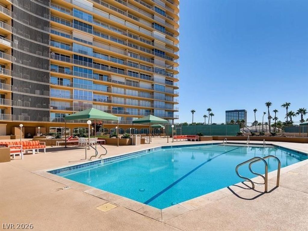 3111 Bel Air Drive 17C, Las Vegas, NV 89109 — photo 5