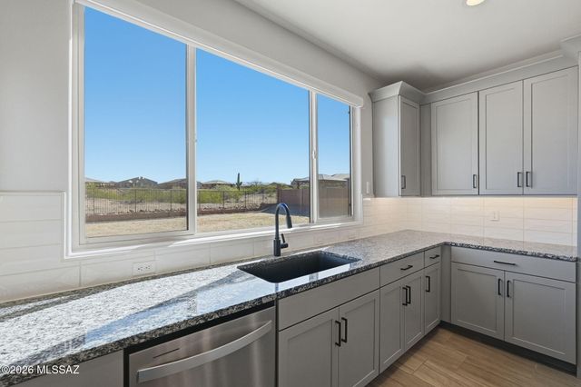 552 N Hollow Hoot Place, Sahuarita, AZ 85629