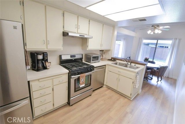 22346 Harbor Ridge Lane 4, Torrance, CA 90502