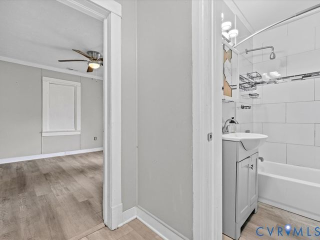 405 N 12th Ave, Hopewell, VA 23860