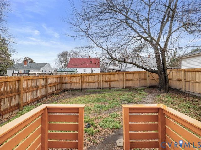 405 N 12th Ave, Hopewell, VA 23860