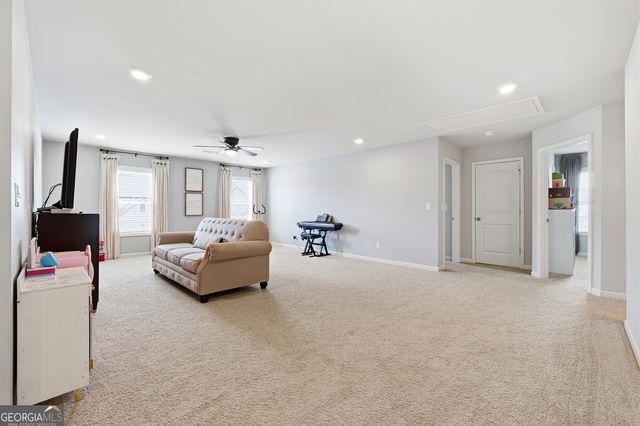 121 Treeline Trail, Canton, GA 30115