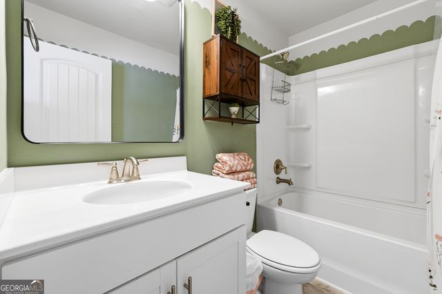 121 Treeline Trail, Canton, GA 30115