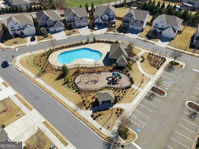 121 Treeline Trail, Canton, GA 30115