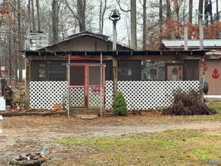 5160 Hidden Cove Lane, Cedar Bluff, AL 35959