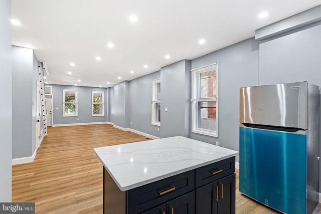 6072 W GIRARD AVE, Philadelphia, PA 19151