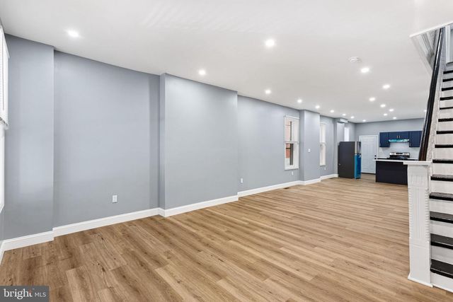 6072 W GIRARD AVE, Philadelphia, PA 19151