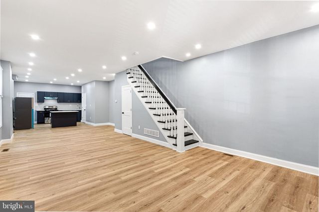 6072 W GIRARD AVE, Philadelphia, PA 19151