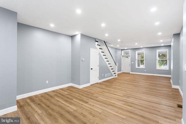 6072 W GIRARD AVE, Philadelphia, PA 19151