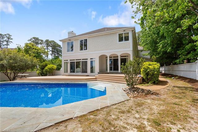 924 Enfield CHSE, Virginia Beach, VA 23452