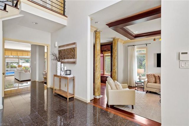 924 Enfield CHSE, Virginia Beach, VA 23452