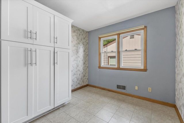 4107 Graceland BOULEVARD, Racine, WI 53405
