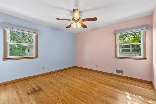 4107 Graceland BOULEVARD, Racine, WI 53405