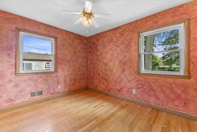 4107 Graceland BOULEVARD, Racine, WI 53405