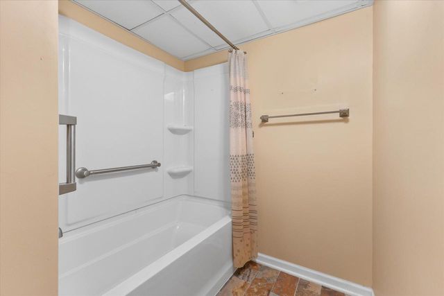4107 Graceland BOULEVARD, Racine, WI 53405