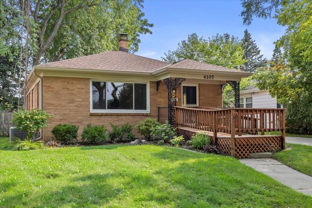 4107 Graceland BOULEVARD, Racine, WI 53405