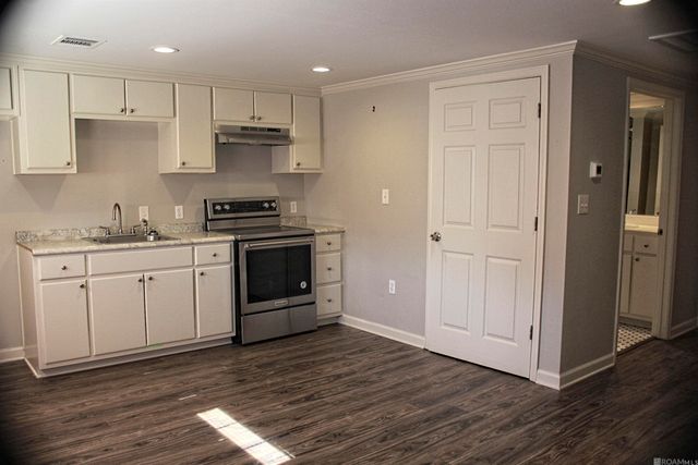 317 Oak St, Denham Springs, LA 70726