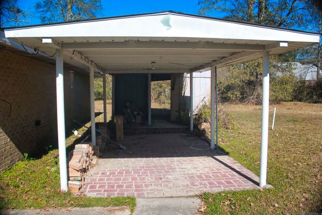 317 Oak St, Denham Springs, LA 70726