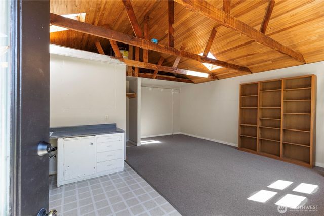 355 21st Street, Port Townsend, WA 98368