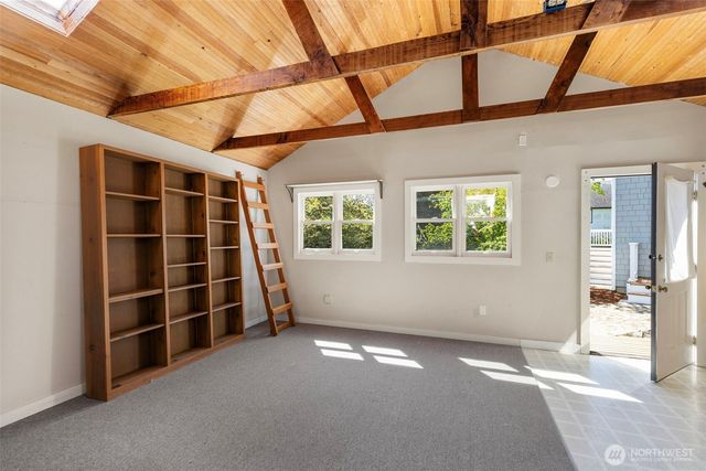 355 21st Street, Port Townsend, WA 98368
