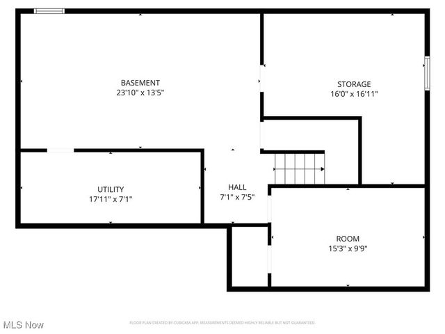 1461 Brookridge Avenue, Louisville, OH 44641