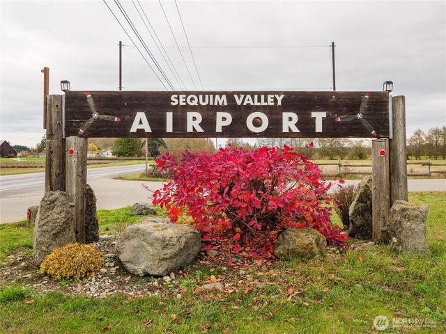 5953 Old Olympic Highway, Sequim, WA 98382